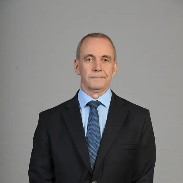 Andrew Strachan Profile Picture